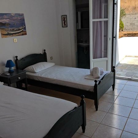Anthoula'S Sea View Apartment Piso Livadi Dış mekan fotoğraf