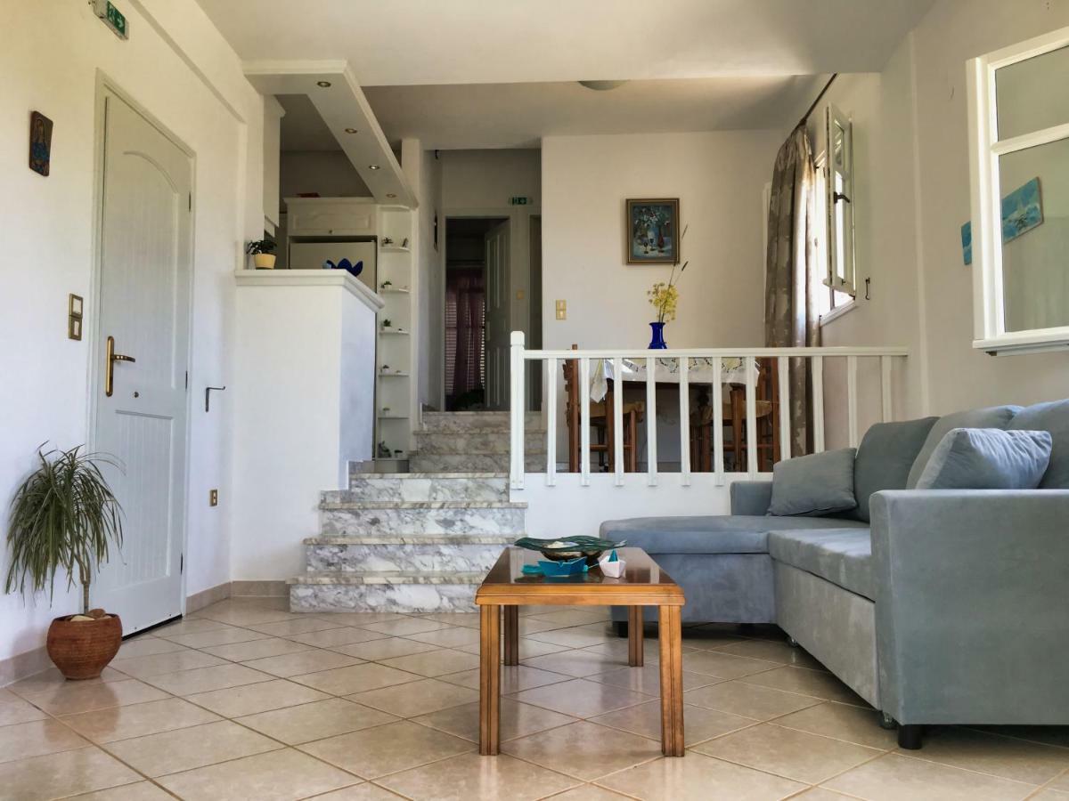 Anthoula'S Sea View Apartment Piso Livadi Dış mekan fotoğraf
