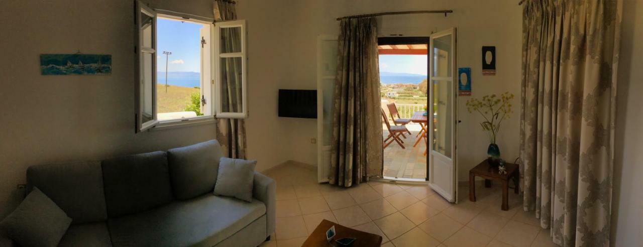 Anthoula'S Sea View Apartment Piso Livadi Dış mekan fotoğraf