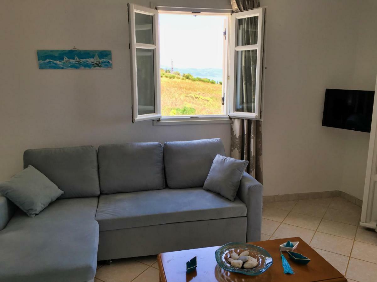 Anthoula'S Sea View Apartment Piso Livadi Dış mekan fotoğraf
